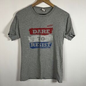 DARE To Resist Drugs T-Shirt Unisex Small Gray Retro Graphic HD Cotton Early 00s